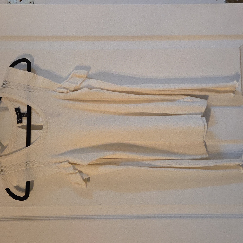 Super Cute New Jessica Simpson Ruffle Cold Shoulder Sweater